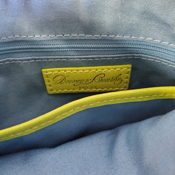 DOONEY & BOURKE | Tiki Crossbody in Lime Pineapple - Picture 6 of 7